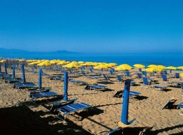 Hotel Village Marina Capaccio Buitenkant foto